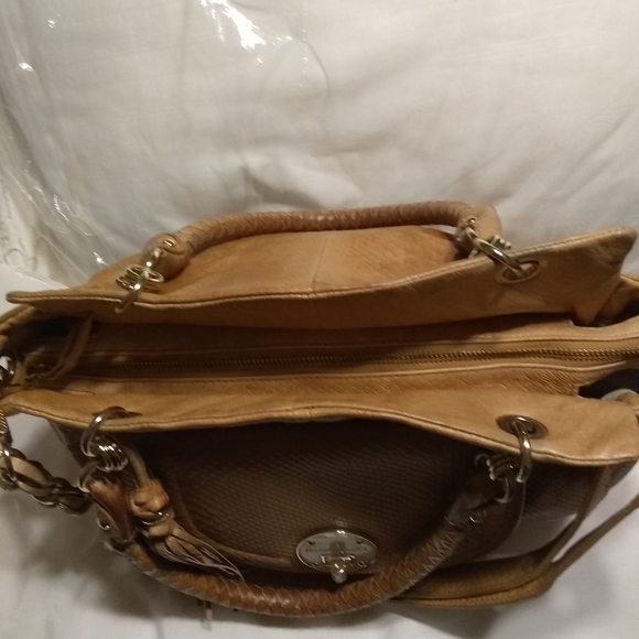 Elliott Lucca genuine leather handbag/purse - Picture 14 of 16
